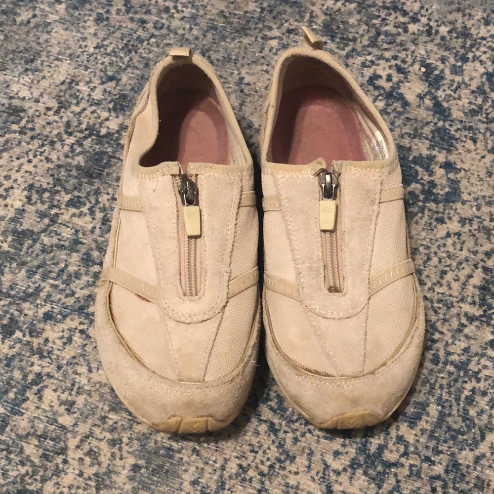 Sneaker Bundle - image 2